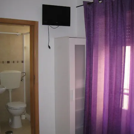 Guest house Galega *